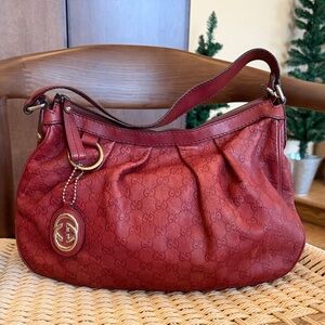 GUCCI Guccissima Leather Medium Sukey Hobo